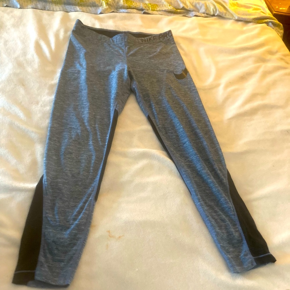Nike yoga/work out pants